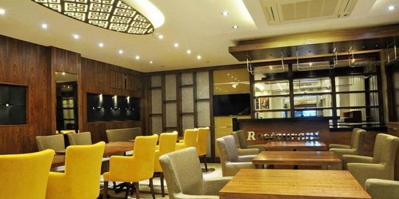 Avin Hotel